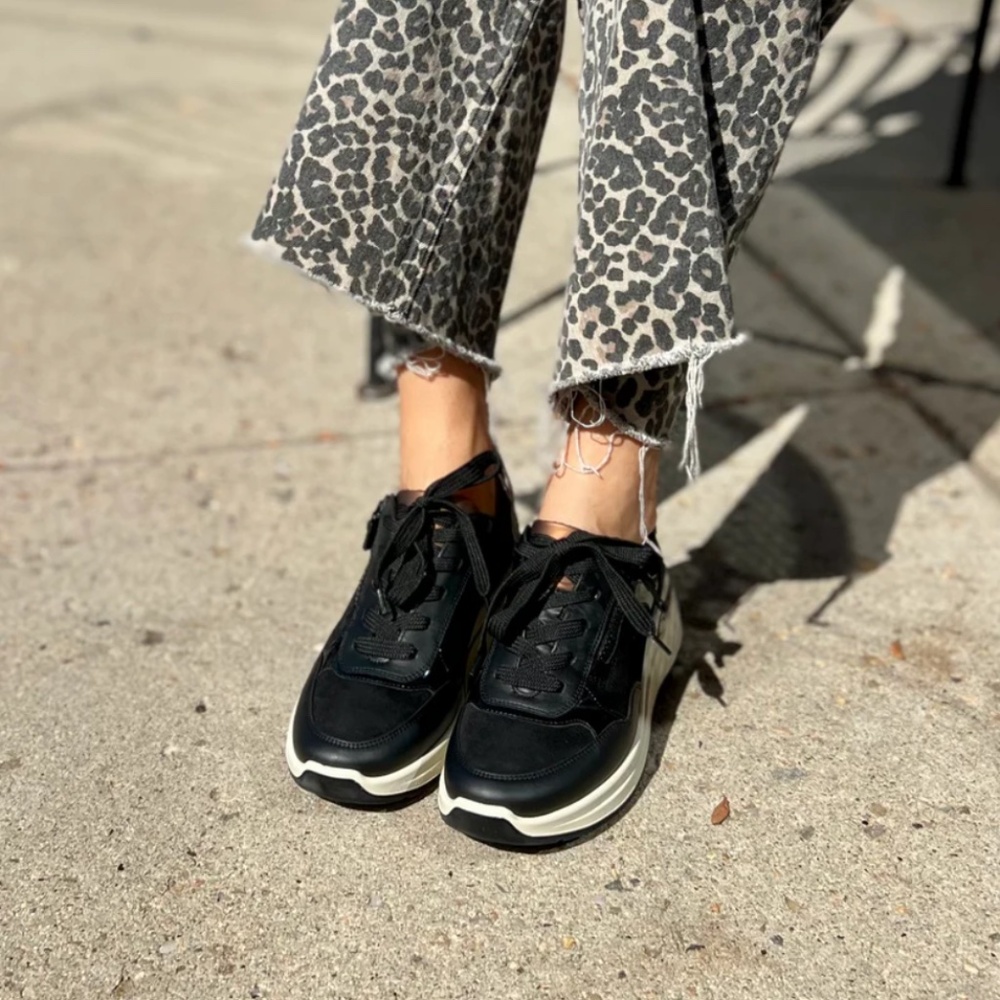 Ara Gardenia Sneaker in Black/Nut - Picture 2 of 4